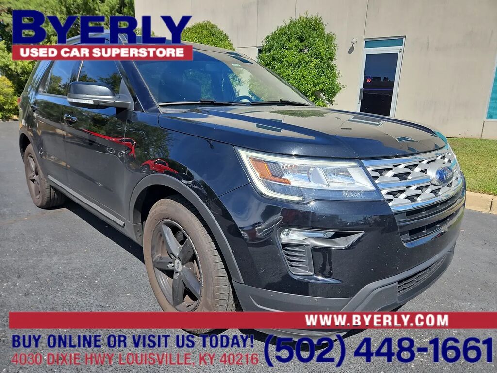 2018 Ford Explorer XLT — photo 1 of 9