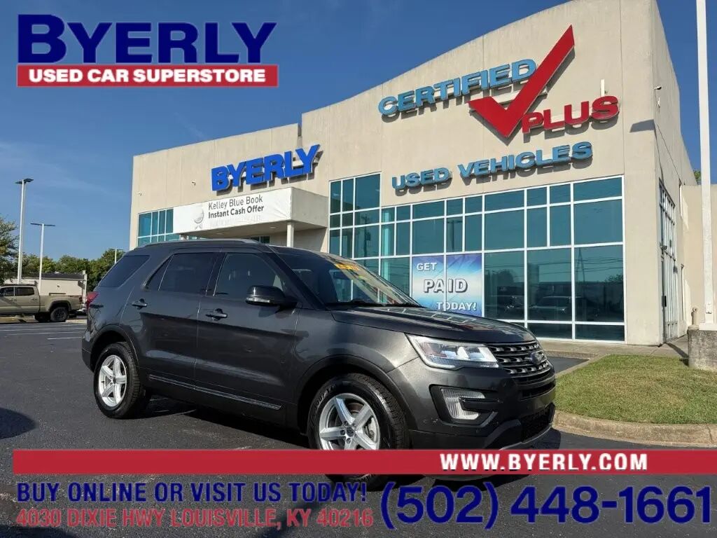 2017 Ford Explorer XLT — photo 1 of 13