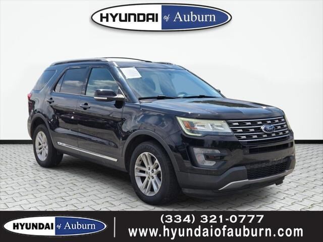2017 Ford Explorer XLT — photo 1 of 13