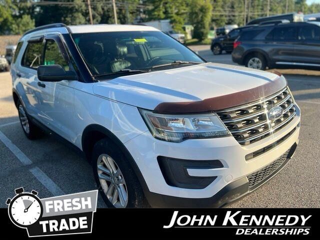 2016 Ford Explorer Base