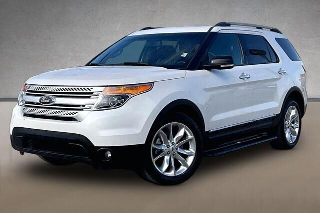 2014 Ford Explorer XLT — photo 1 of 13