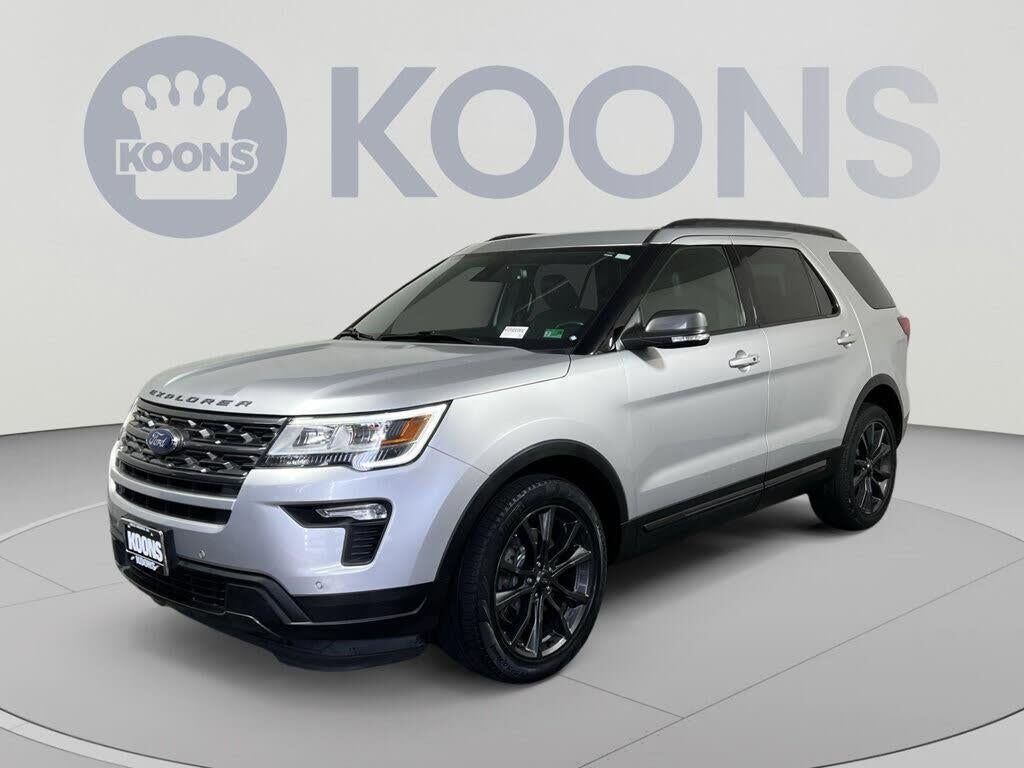 2018 Ford Explorer XLT — photo 1 of 2