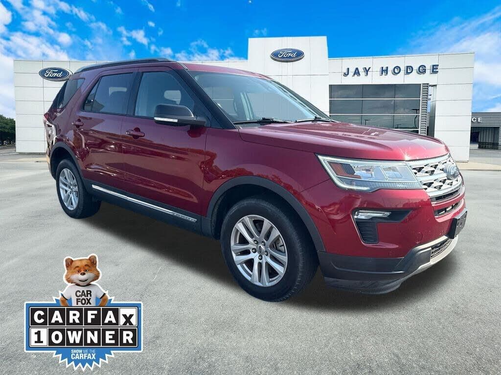 2018 Ford Explorer XLT — photo 1 of 1