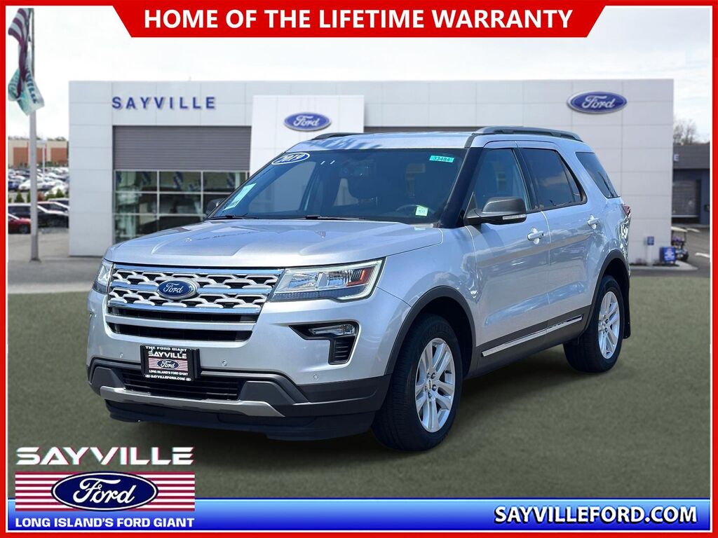 2019 Ford Explorer XLT — photo 1 of 13