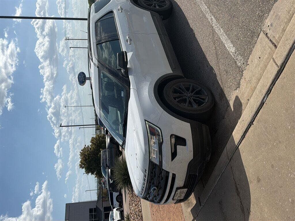 2018 Ford Explorer XLT — photo 1 of 1