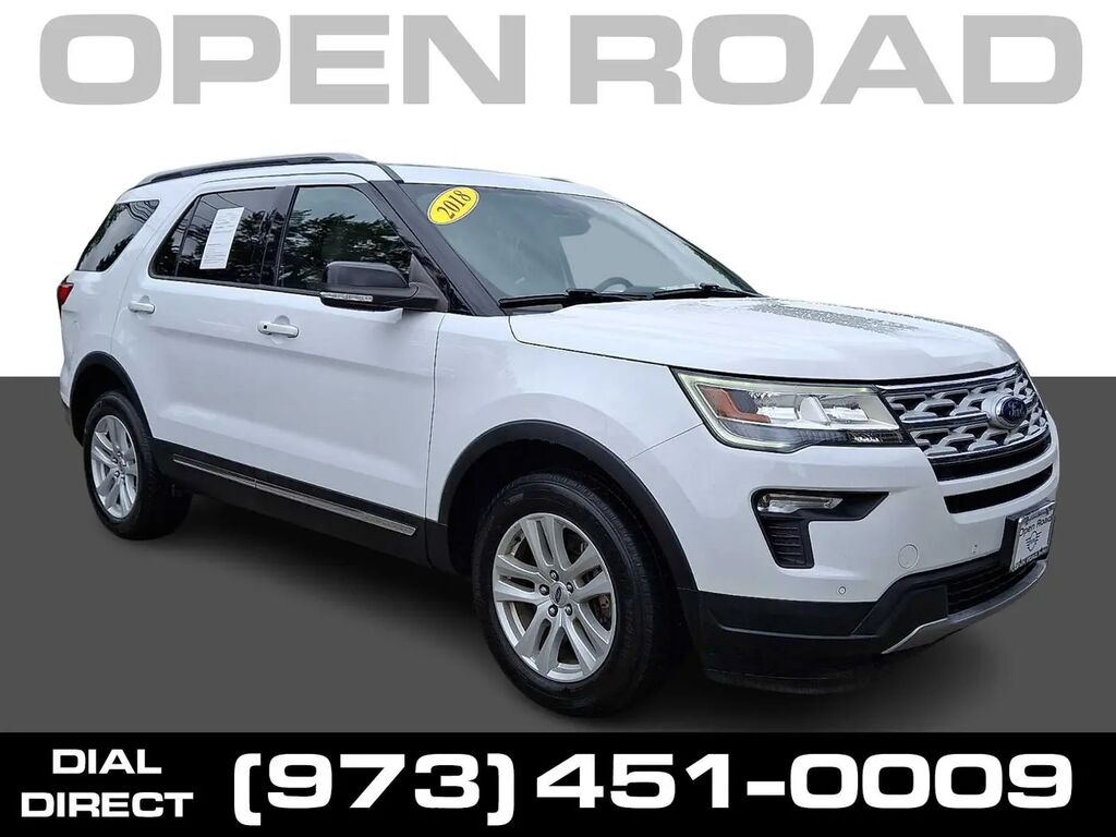 2018 Ford Explorer XLT — photo 1 of 13