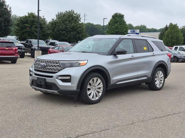 2021 Ford Explorer Hybrid Limited — photo 1 of 11