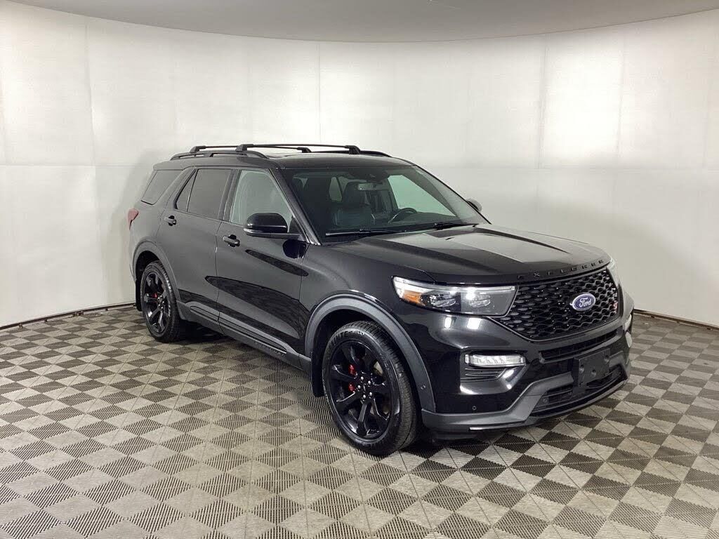 2020 Ford Explorer ST — photo 1 of 2