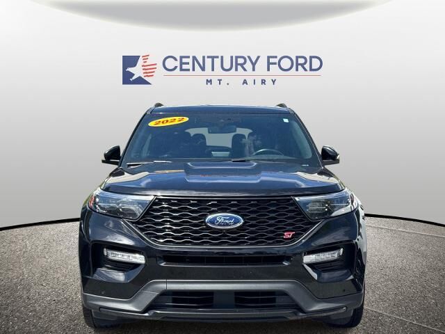 2022 Ford Explorer ST — photo 1 of 12
