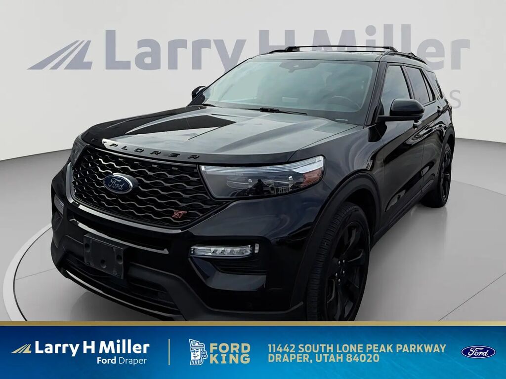 2022 Ford Explorer ST — photo 1 of 1
