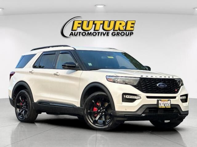 2023 Ford Explorer ST — photo 1 of 13