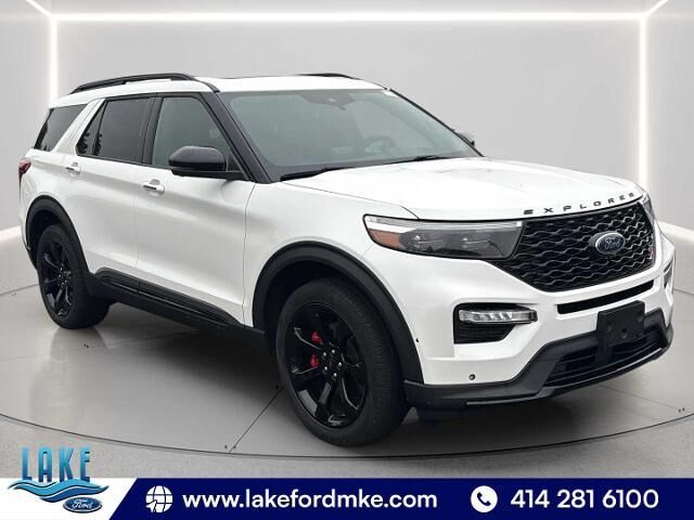 2023 Ford Explorer ST — photo 1 of 13