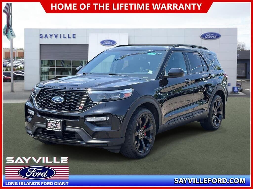 2023 Ford Explorer ST — photo 1 of 14