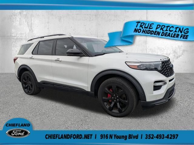 2022 Ford Explorer ST