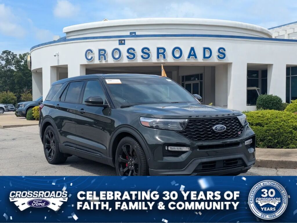 2022 Ford Explorer ST — photo 1 of 13