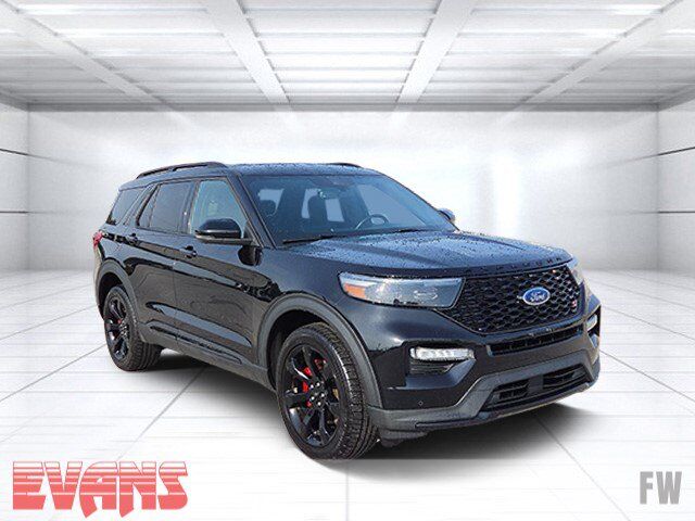 2023 Ford Explorer ST — photo 1 of 13