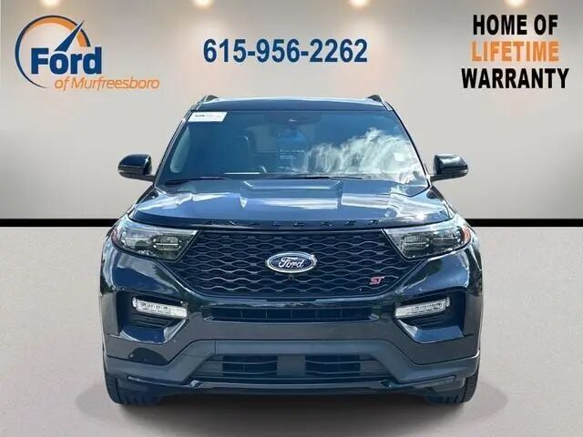 2024 Ford Explorer ST — photo 1 of 13