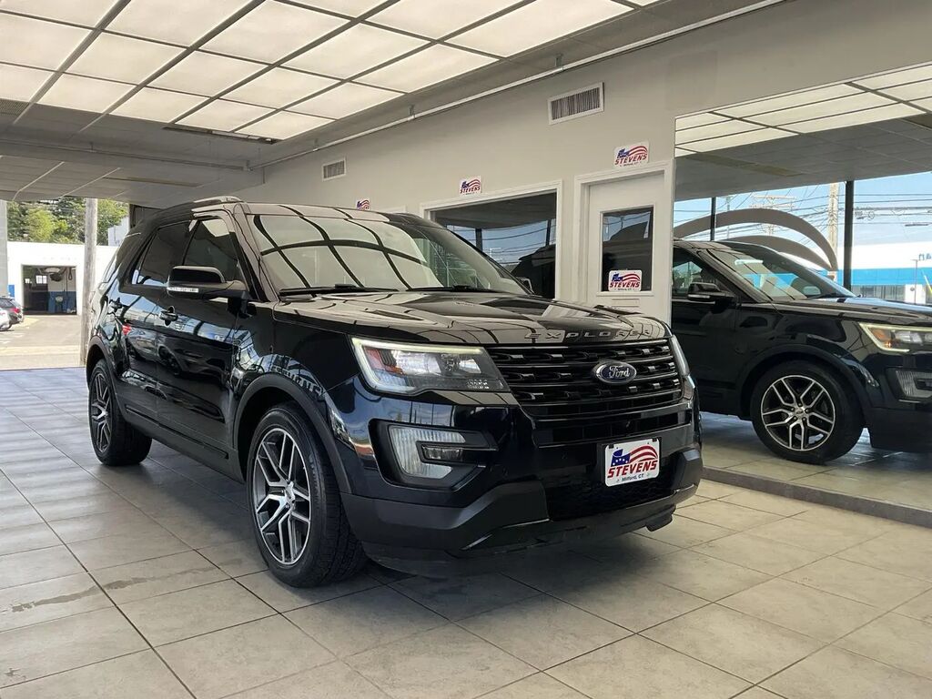2017 Ford Explorer Sport — photo 1 of 13