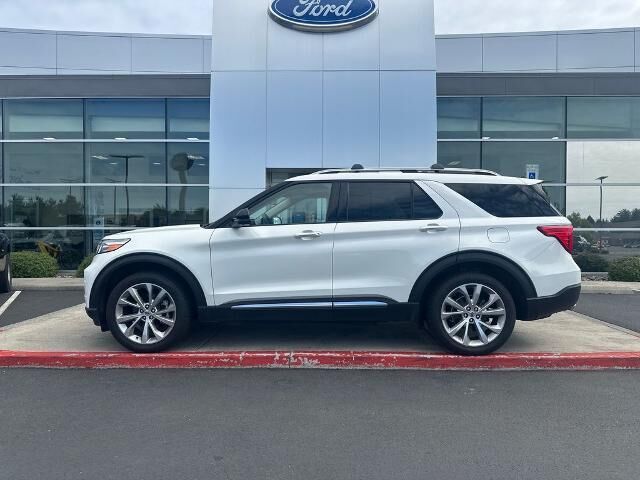 2022 Ford Explorer Platinum