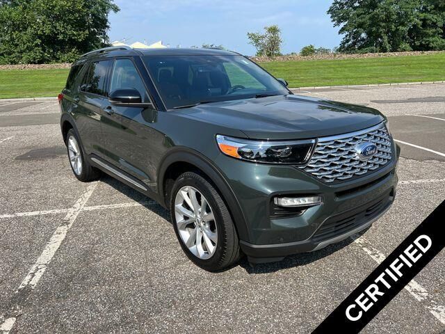 2023 Ford Explorer Platinum