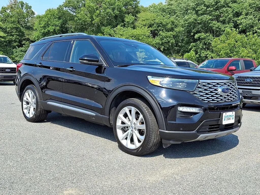 2023 Ford Explorer Platinum — photo 1 of 13