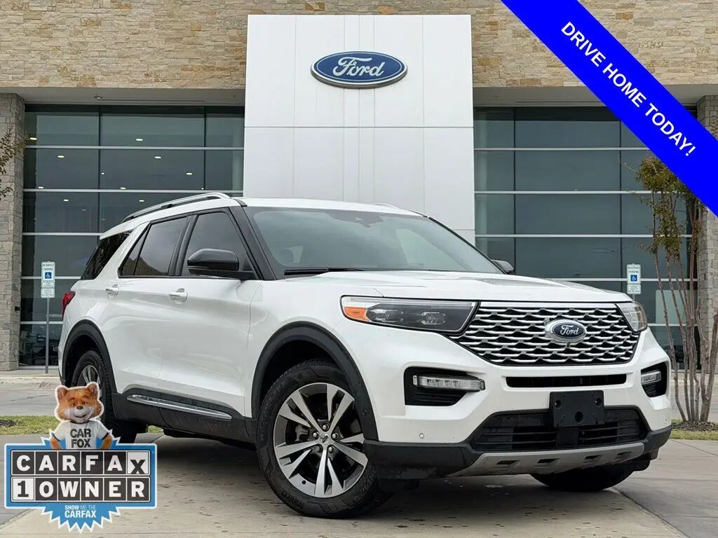 2020 Ford Explorer Platinum — photo 1 of 7
