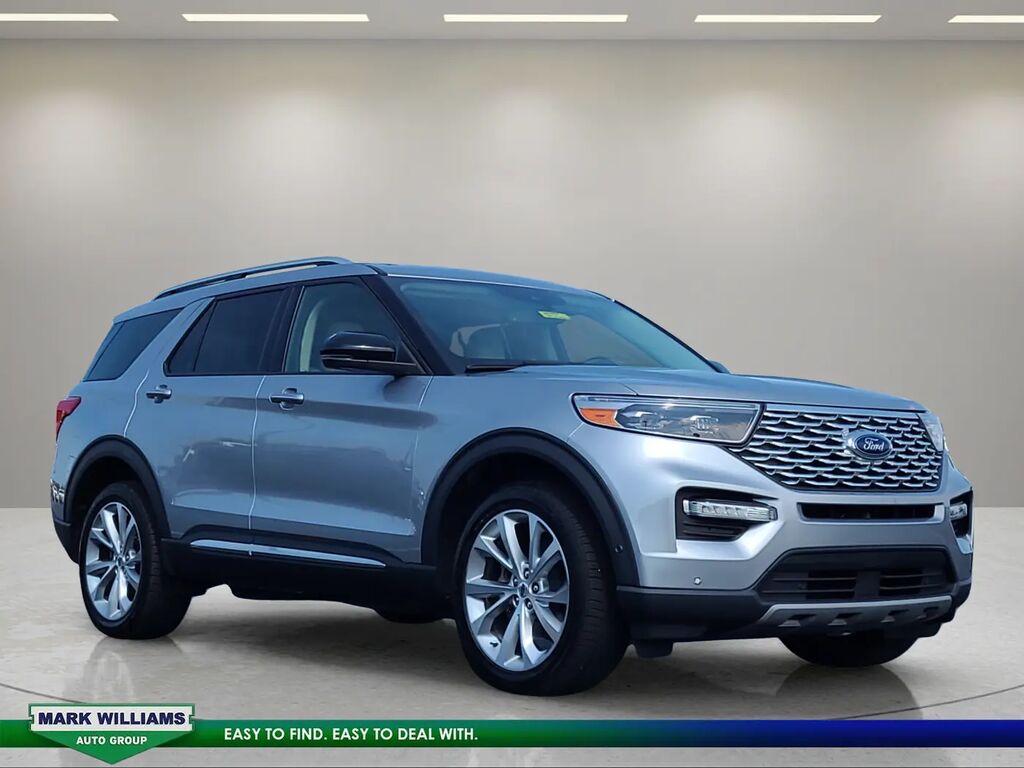 2022 Ford Explorer Platinum — photo 1 of 12