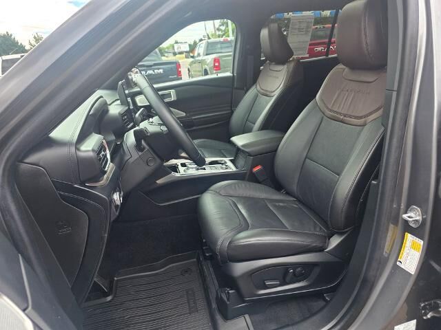 2023 Ford Explorer Platinum