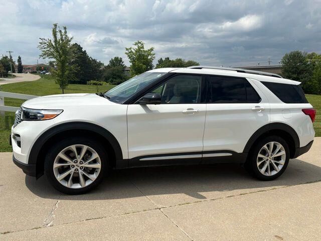 2023 Ford Explorer Platinum