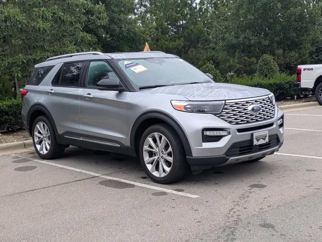 2023 Ford Explorer Platinum — photo 1 of 13