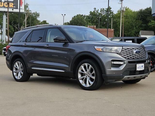 2022 Ford Explorer Platinum