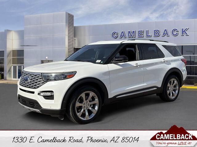 2020 Ford Explorer Platinum — photo 1 of 13