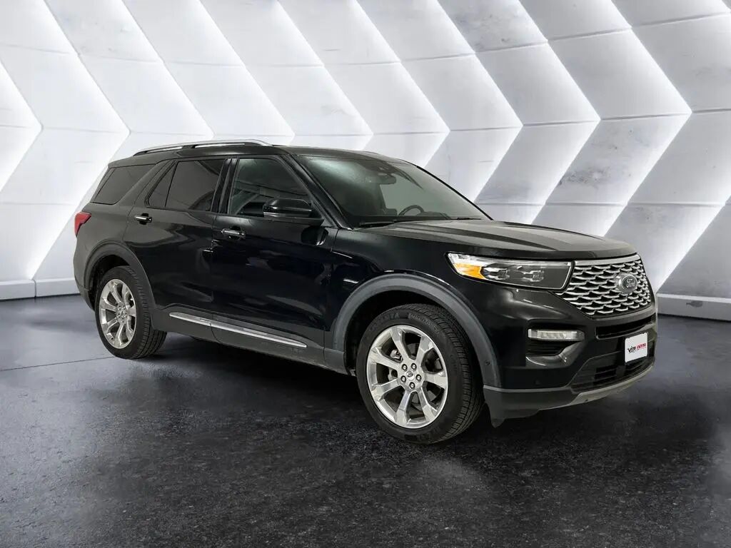 2020 Ford Explorer Platinum — photo 1 of 13