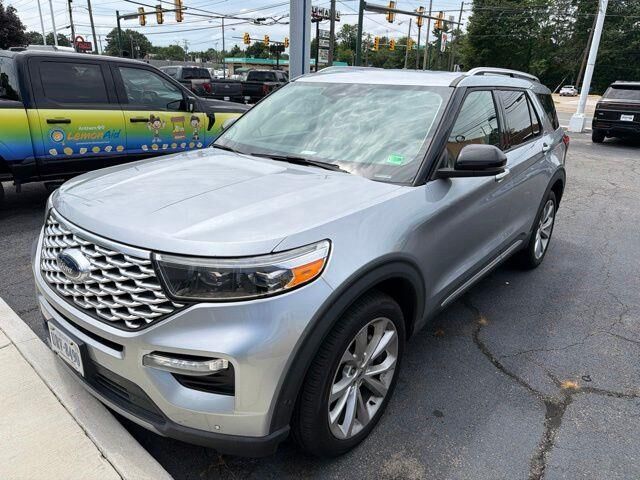 2022 Ford Explorer Platinum