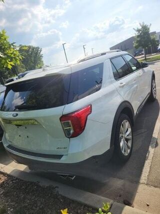 2023 Ford Explorer Platinum