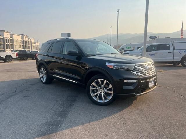 2021 Ford Explorer Platinum
