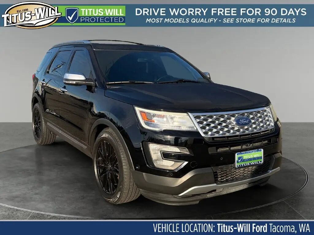 2017 Ford Explorer Platinum — photo 1 of 13