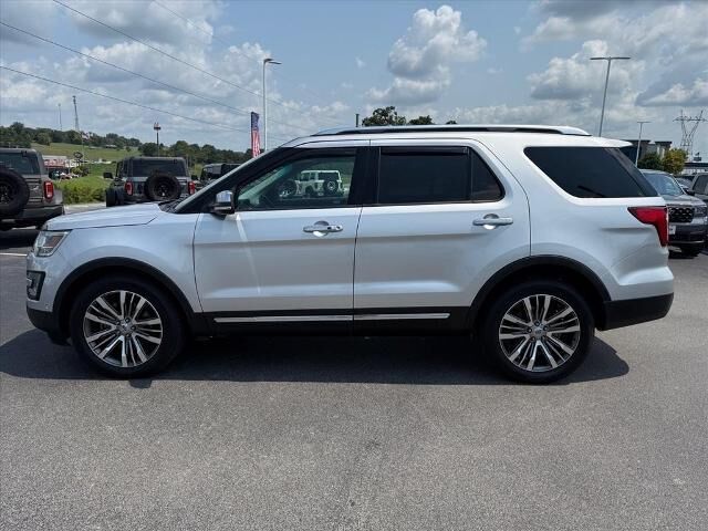2017 Ford Explorer Platinum