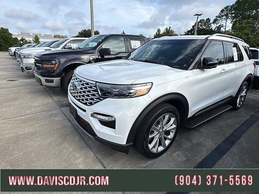 2022 Ford Explorer Hybrid Platinum — photo 1 of 16