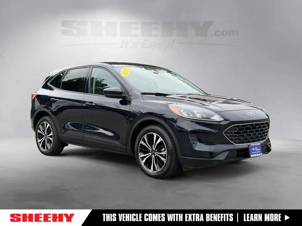 2021 Ford Escape Hybrid SE — photo 1 of 13