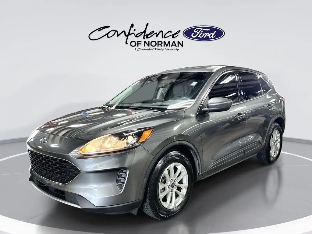 2021 Ford Escape Hybrid SE — photo 1 of 1