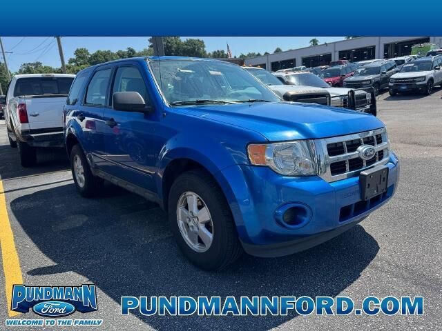 2011 Ford Escape XLS