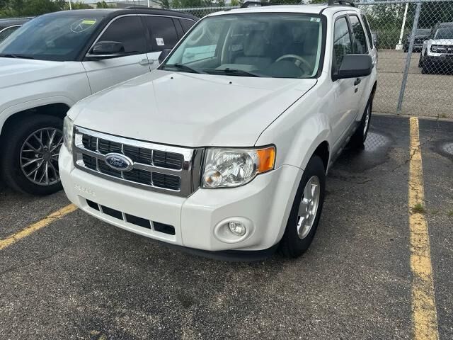 2011 Ford Escape XLT