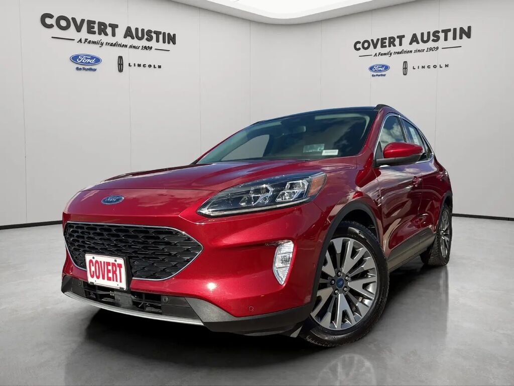 2020 Ford Escape Hybrid Titanium — photo 1 of 13