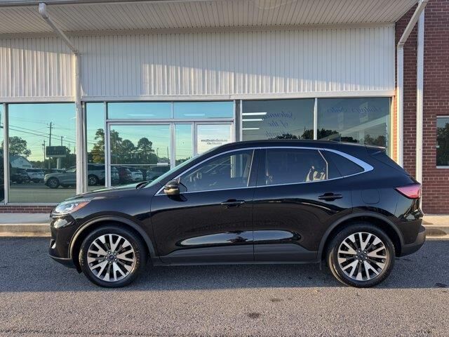 2020 Ford Escape Hybrid Titanium
