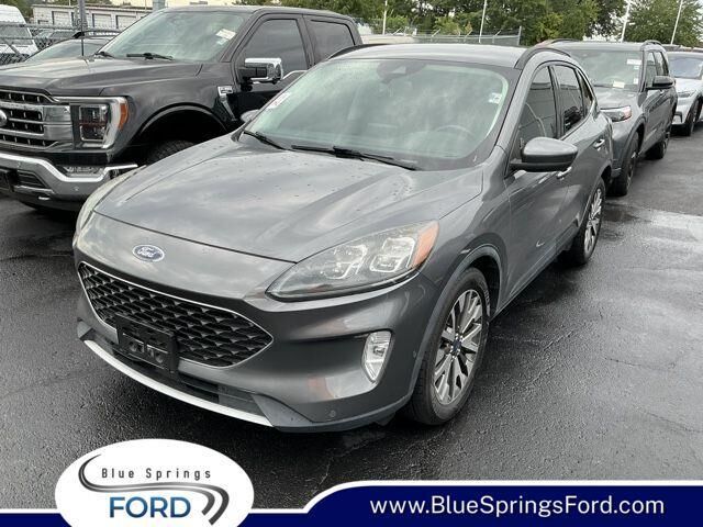 2021 Ford Escape Hybrid Titanium