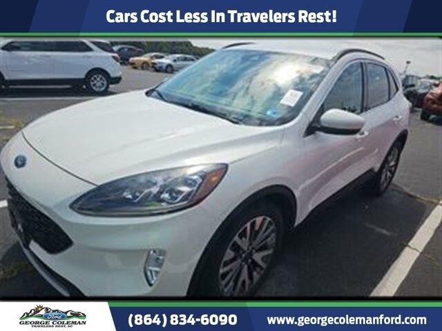 2022 Ford Escape Hybrid Titanium