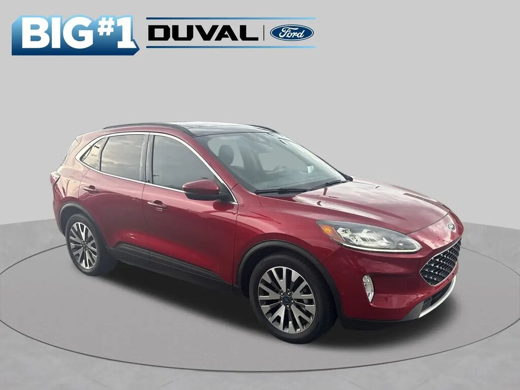 2020 Ford Escape Hybrid Titanium — photo 1 of 13