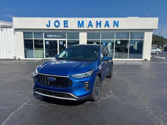 2023 Ford Escape Plug-In Hybrid Base