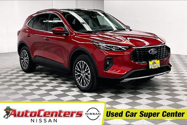 2025 Ford Escape Base